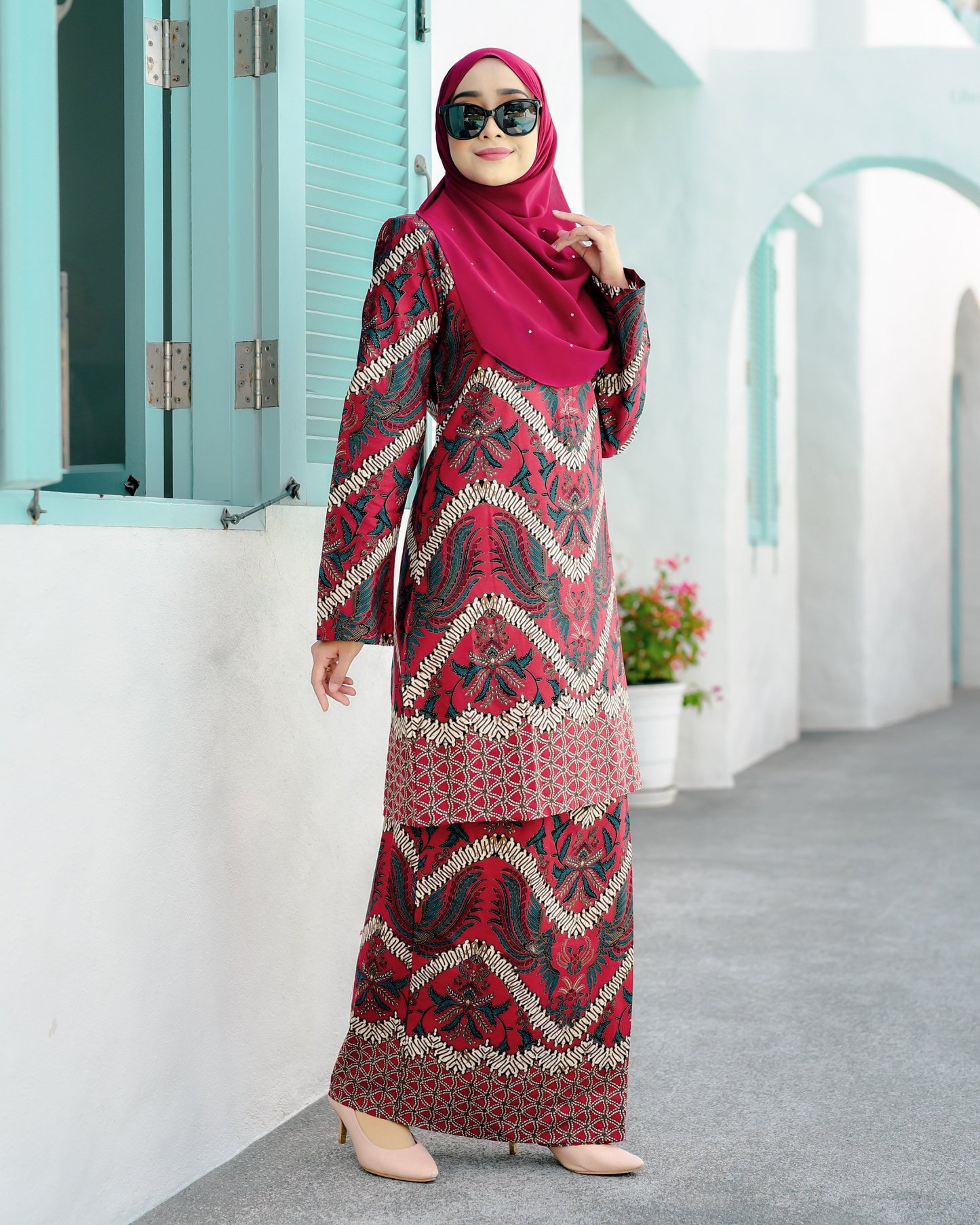 Baju Kurung Batik Cotton Afzan - Cherry Red