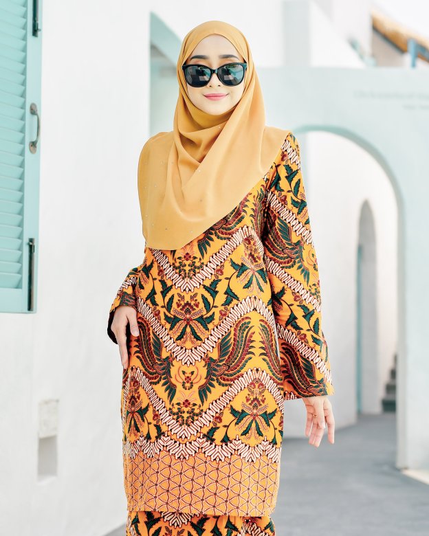 Baju Kurung Batik Cotton Afzan - Mustard Gold