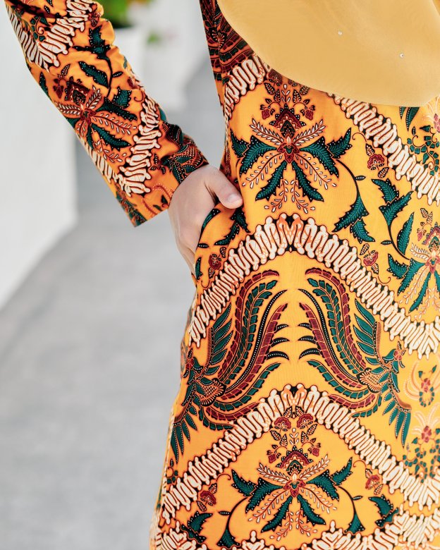 Baju Kurung Batik Cotton Afzan - Mustard Gold