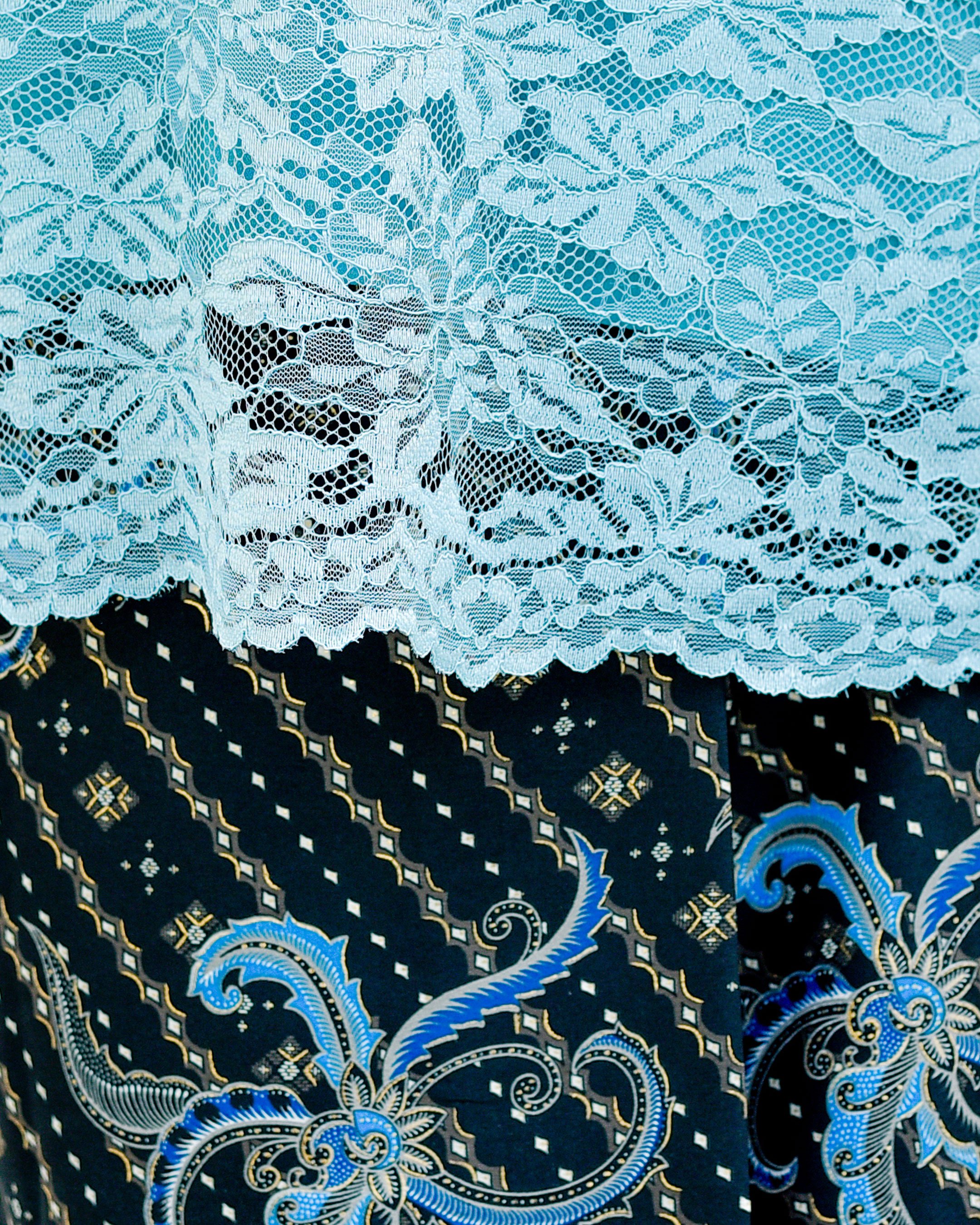 Baju Kurung Batik Lace Aila - Glacier Blue