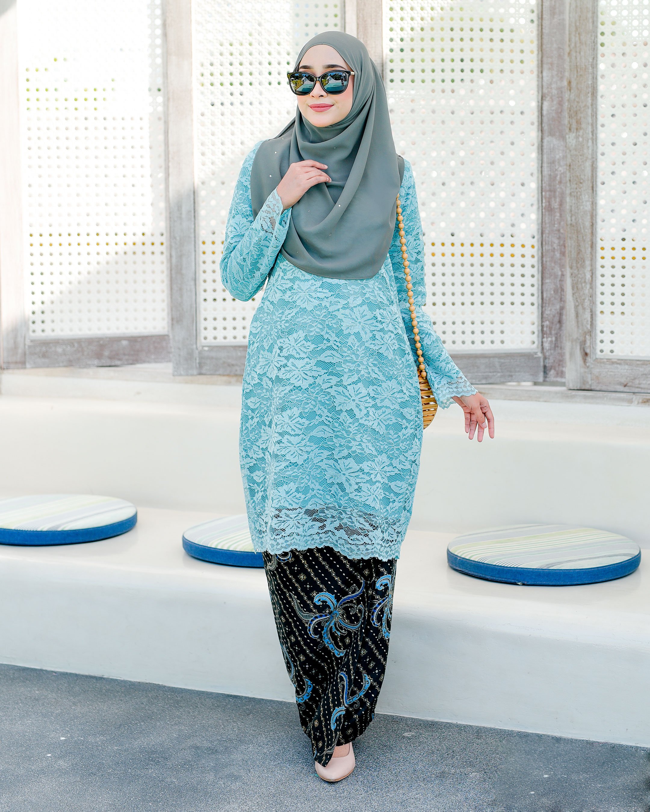 Baju Kurung Batik Lace Aila - Glacier Blue