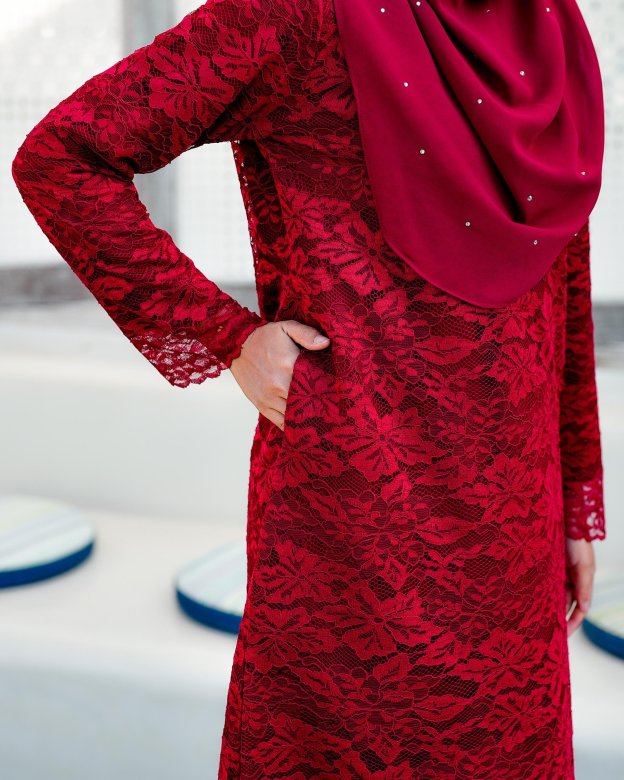 Baju Kurung Batik Lace Aila - Merlin Red