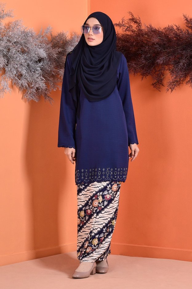 Baju Kurung Batik Nadelle - Blue