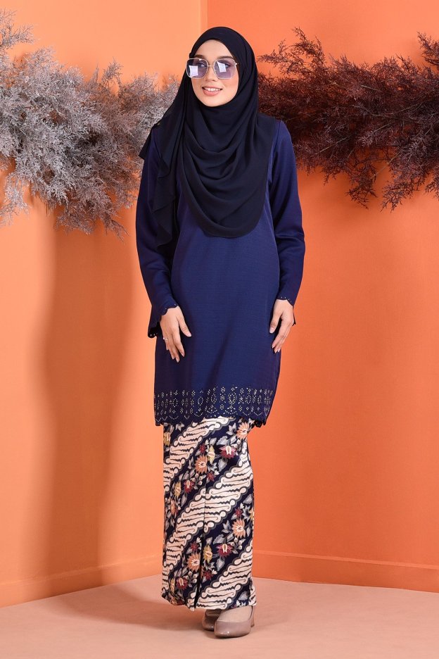 Baju Kurung Batik Nadelle - Blue