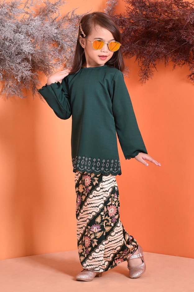 Baju Kurung Batik Nadelle Kids - Green