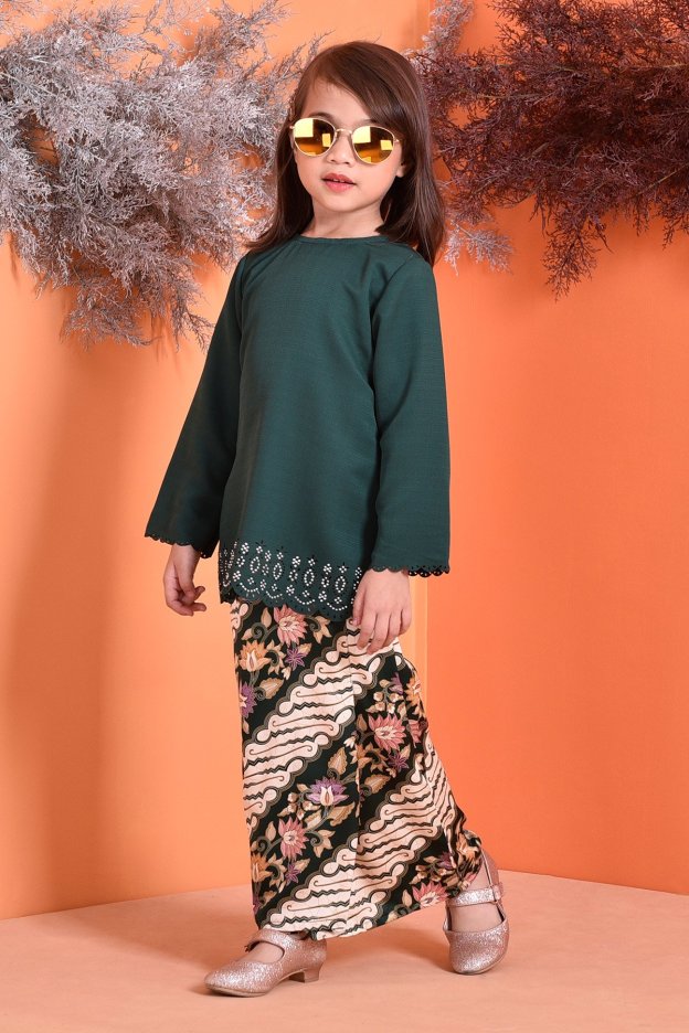 Baju Kurung Batik Nadelle Kids - Green