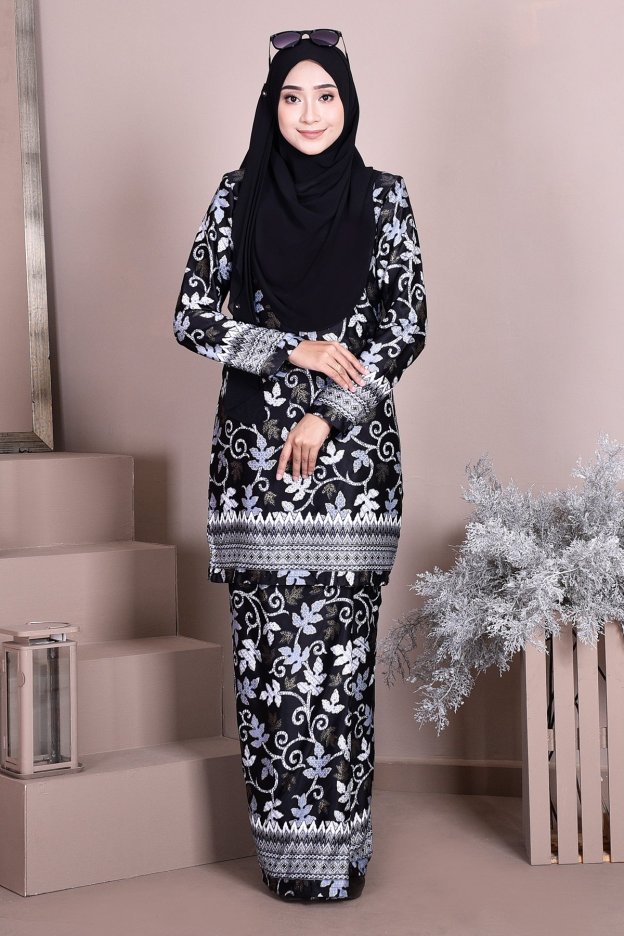 Baju Kurung Batik Nadia - Silvermoon