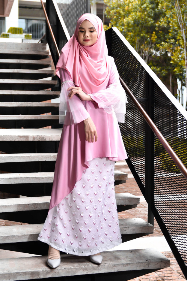 Baju Kurung Cecile Brocade - Pink