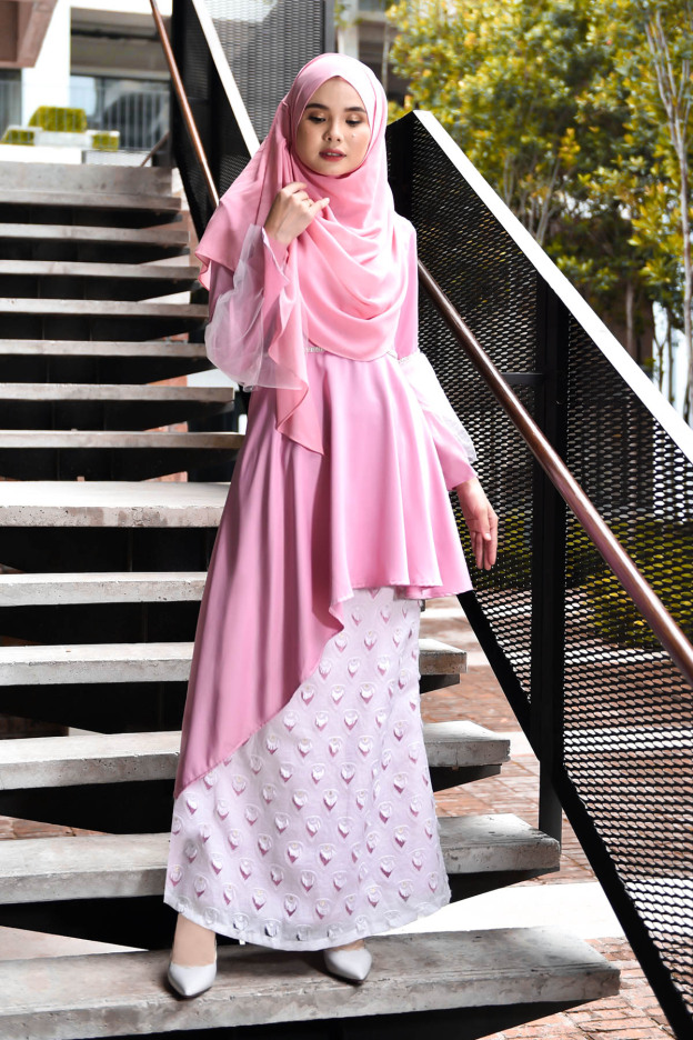Baju Kurung Cecile Brocade - Pink