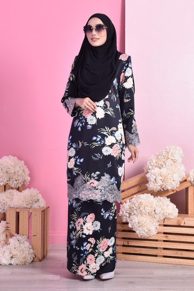 Baju Kurung Lace Damia - Black