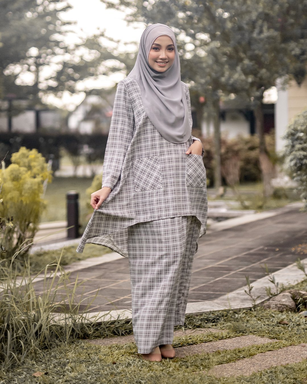 Baju Kurung Darby Laluna X MCC - Pewter Grey