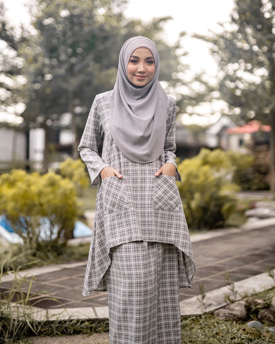Baju Kurung Darby Laluna X MCC - Pewter Grey
