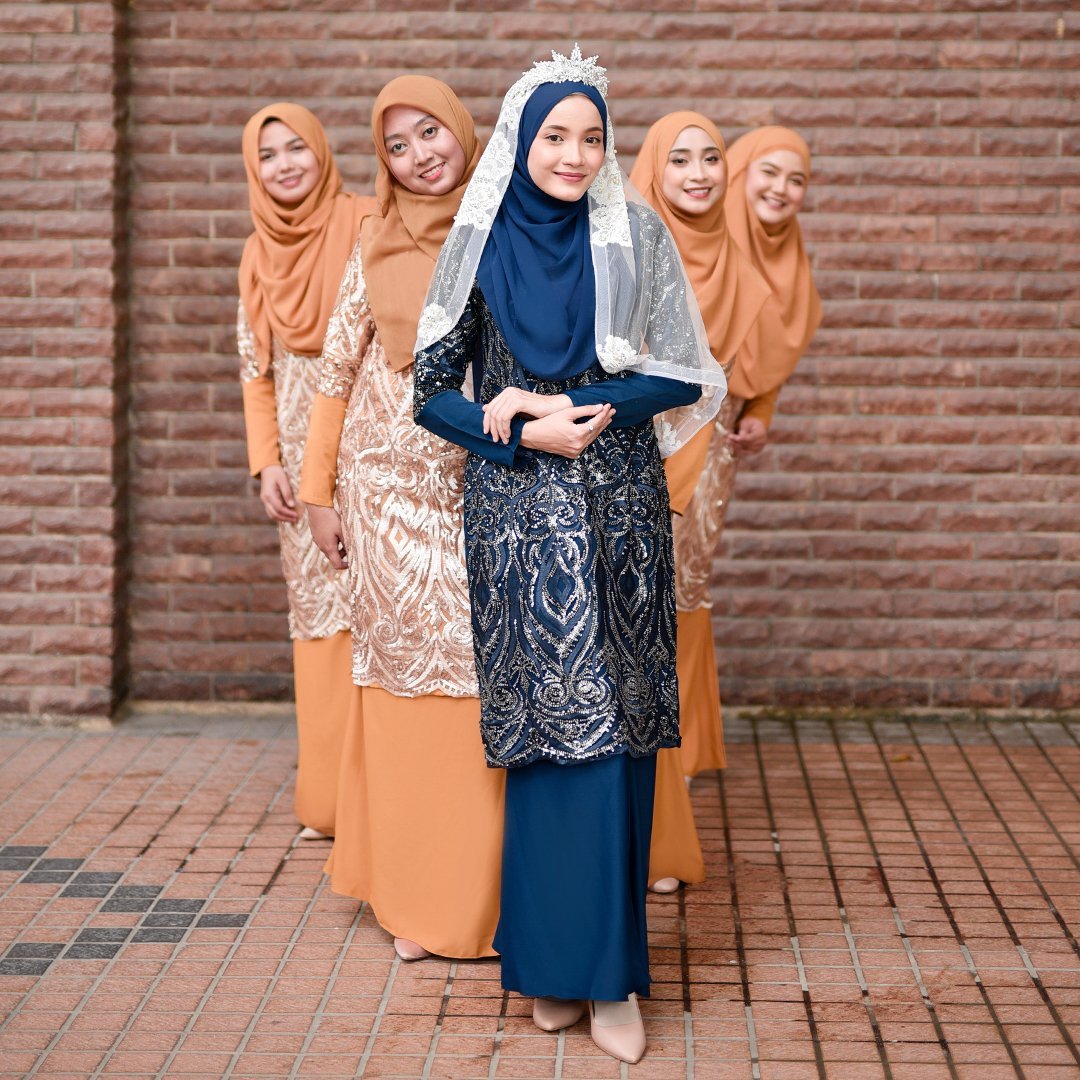 Baju Kurung Lace Sequin Jazlyn - Majestic Blue