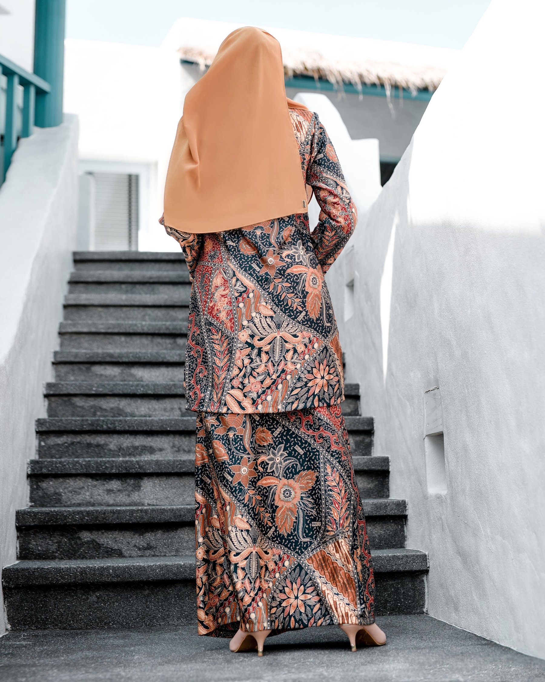 Baju Kurung Kedah Batik Dobby Aimi - Dark Tangerine