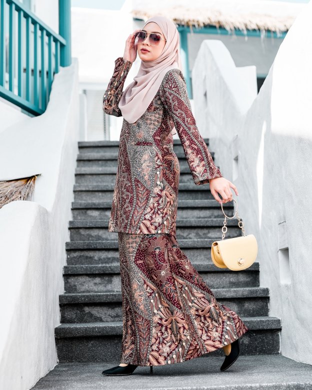 Baju Kurung Kedah Batik Dobby Aimi - Spice Brown