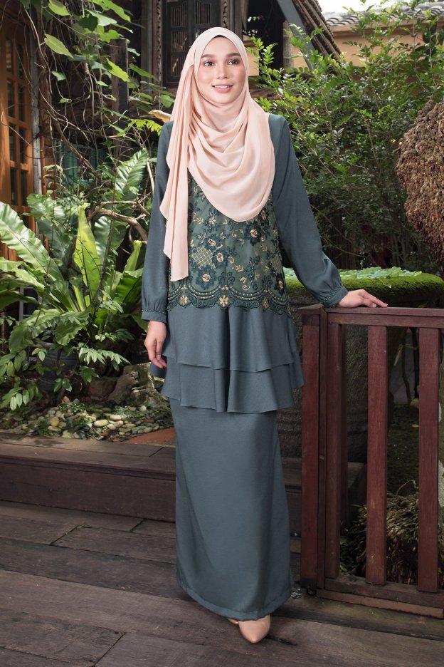 Baju Kurung Lace Alexis - Green Vine