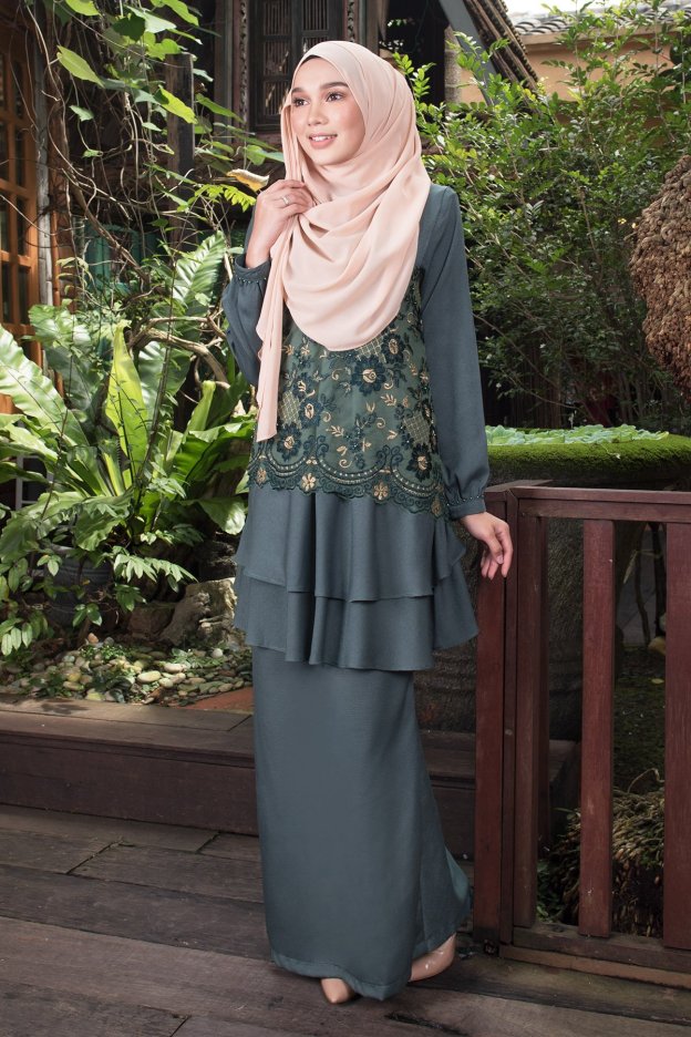 Baju Kurung Lace Alexis - Green Vine