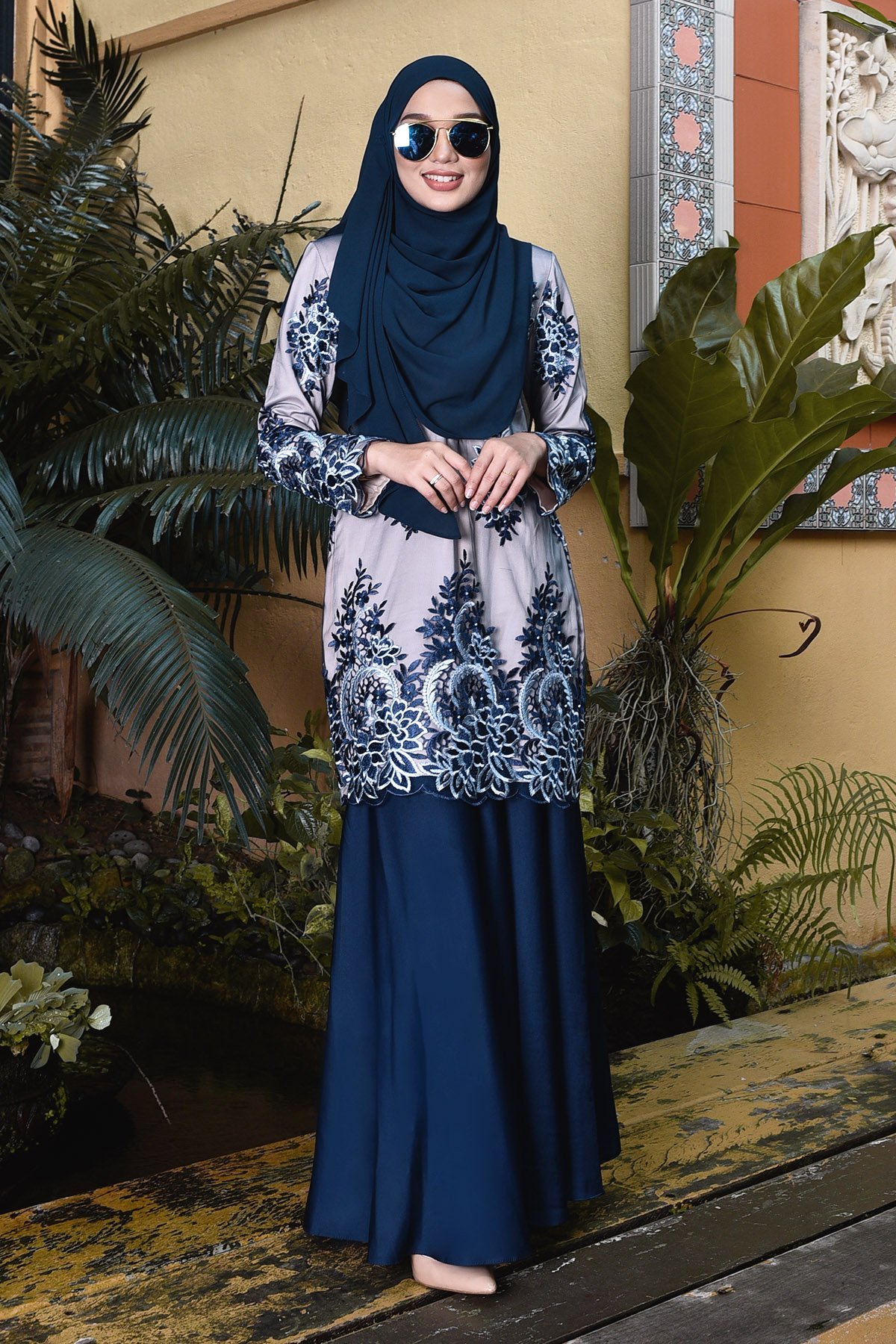 Baju Kurung Lace Brettany - Blue Marine