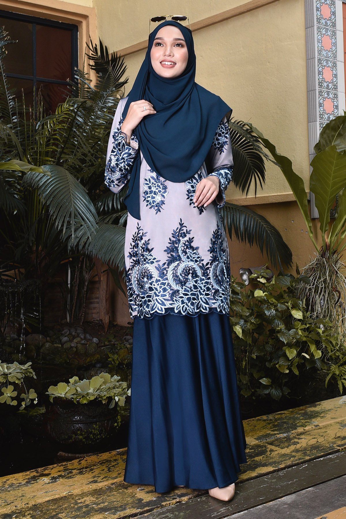 Baju Kurung Lace Brettany - Blue Marine
