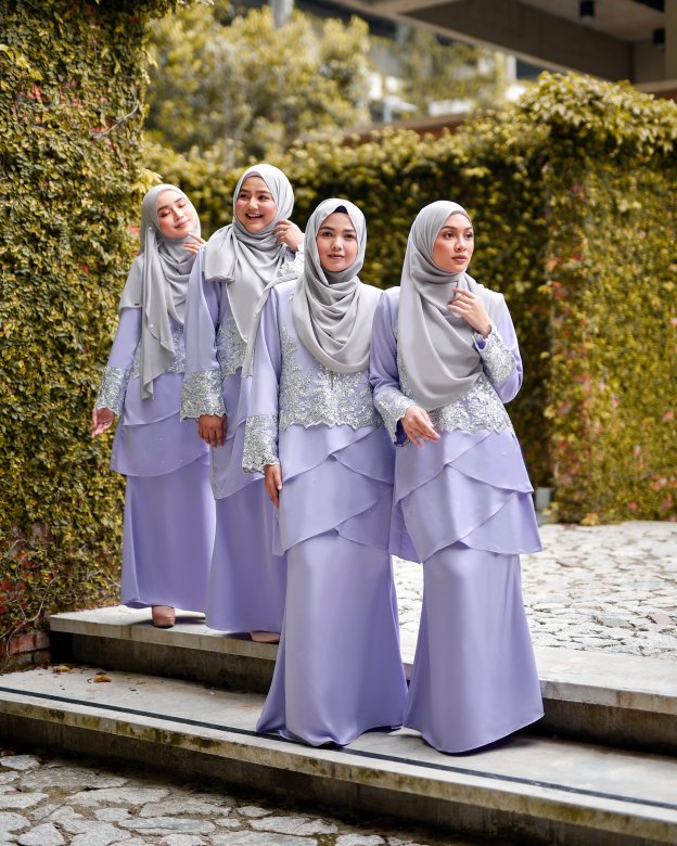 Baju Kurung Lace Clemence II - Pewter Grey