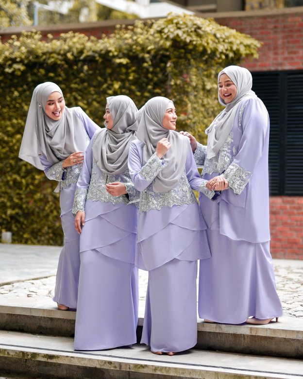 Baju Kurung Lace Clemence II - Pewter Grey