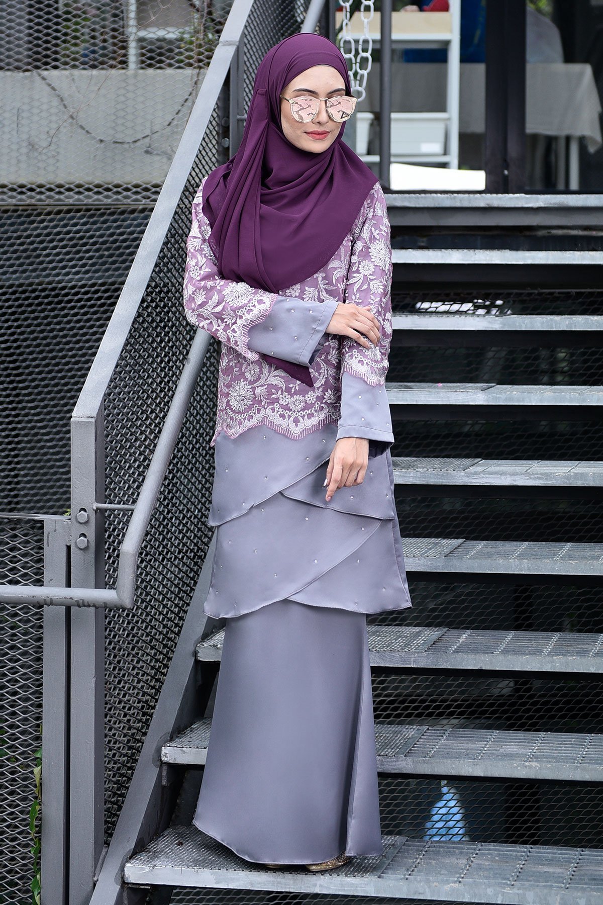 Baju Kurung Lace Clemence - Frosty Grey