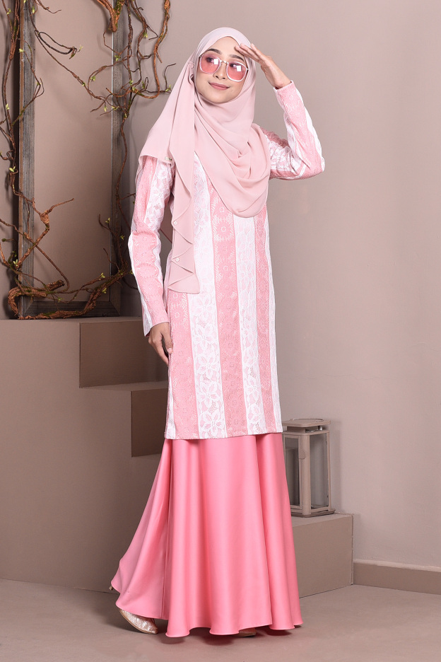 Baju Kurung Lace Gabby - Sweet Pink