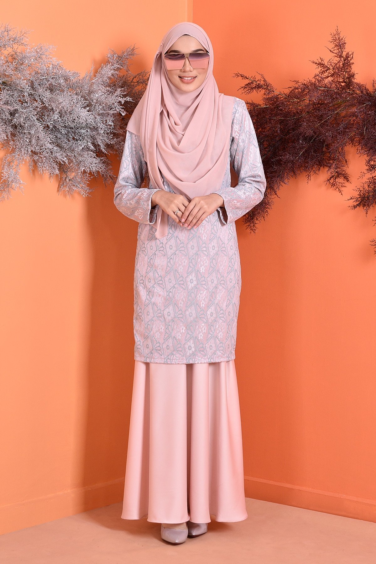Baju Kurung Lace Grayce - Peach