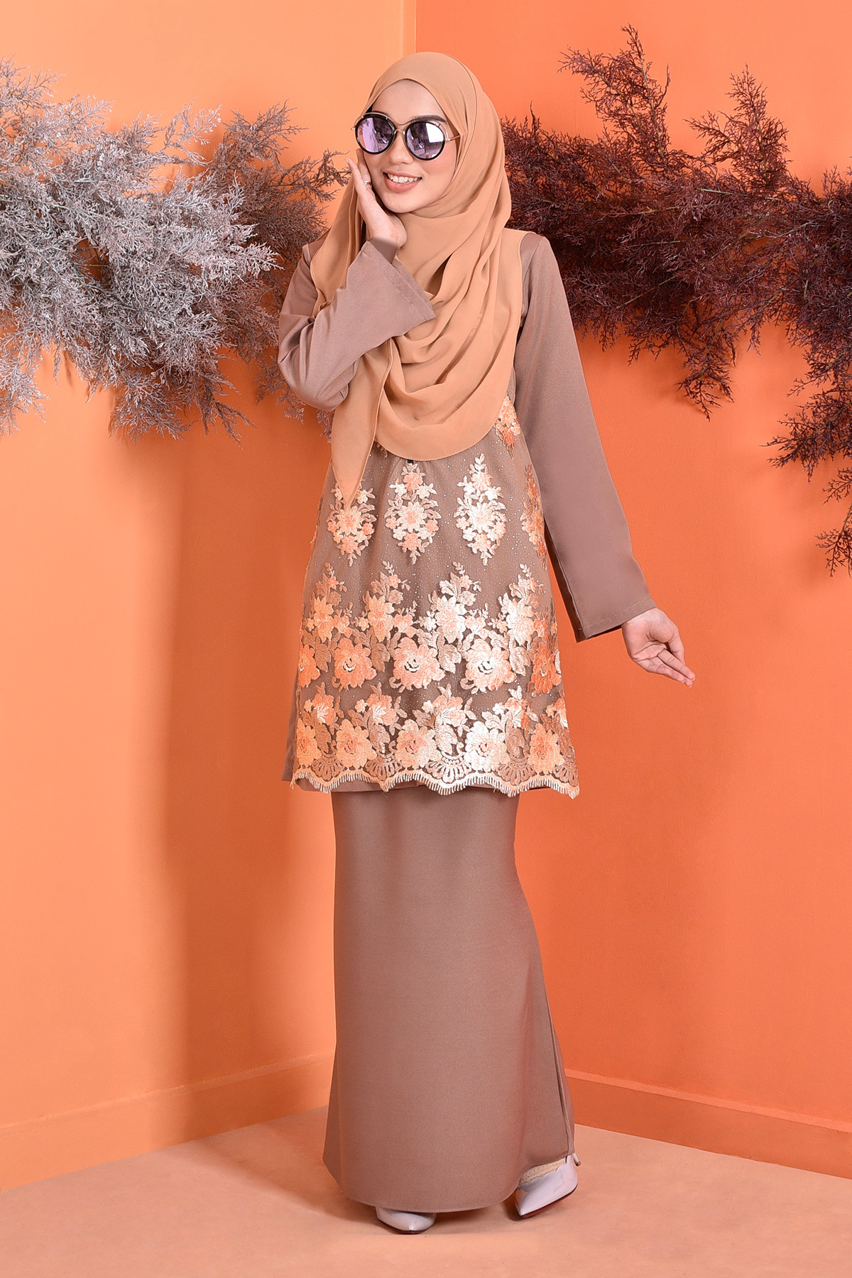 Baju Kurung Lace Lennie - Mocha Shot