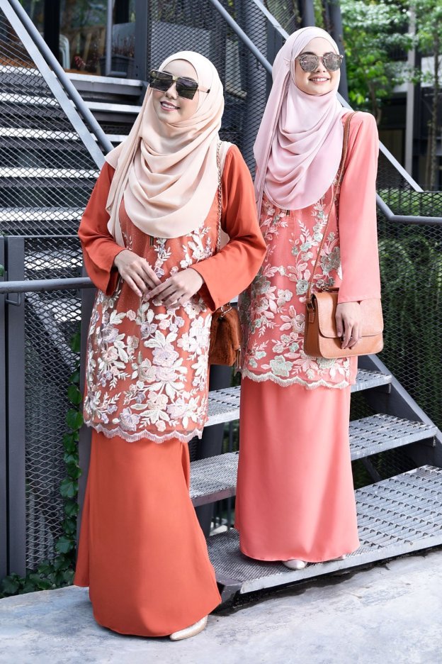Baju Kurung Lace Leonore - Coralette