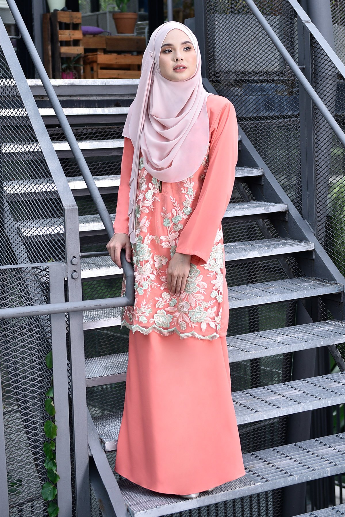 Baju Kurung Lace Leonore - Coralette