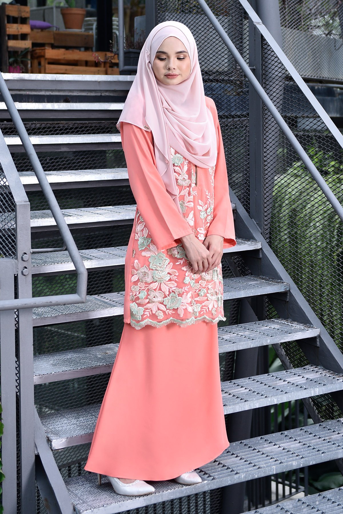 Baju Kurung Lace Leonore - Coralette