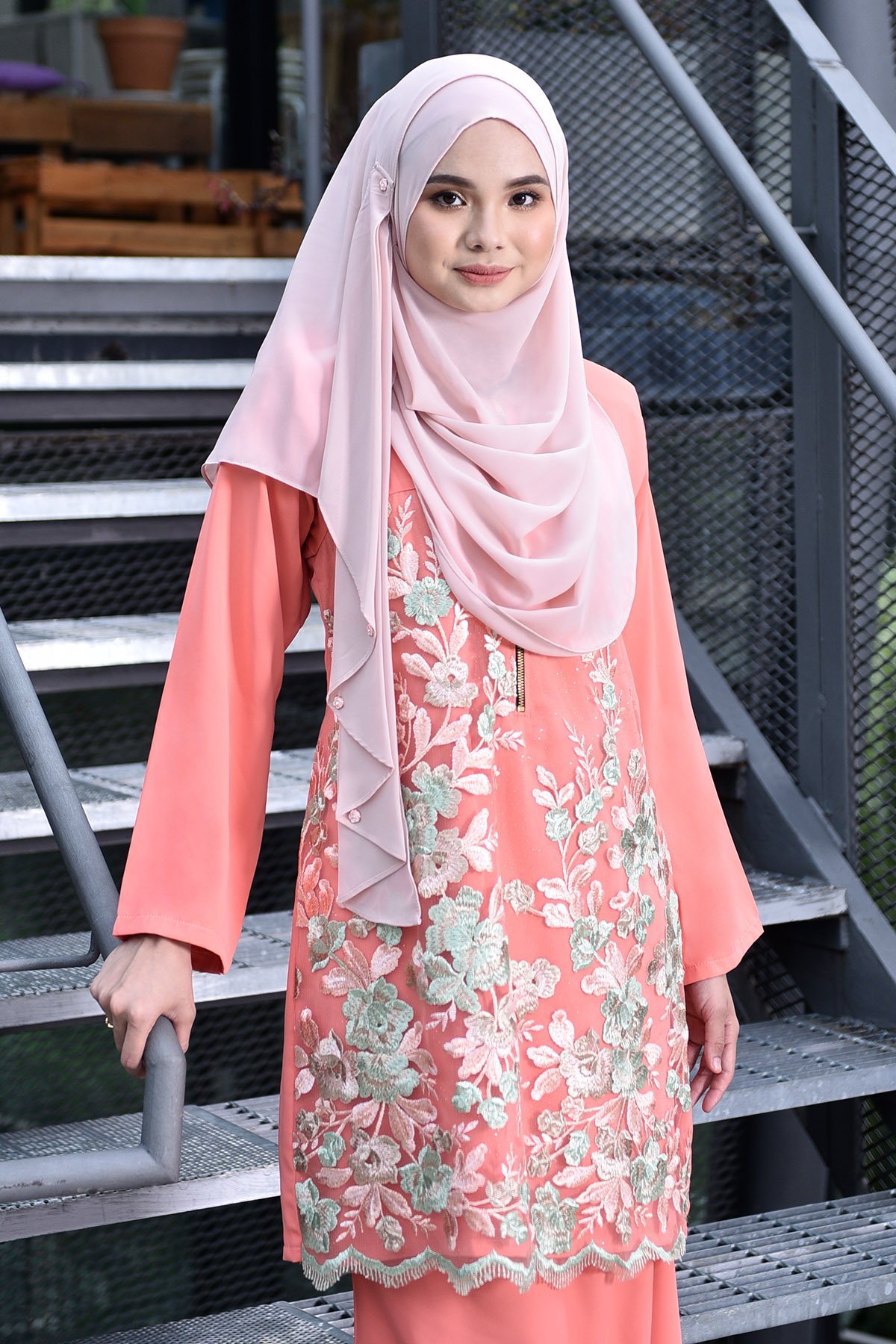 Baju Kurung Lace Leonore - Coralette