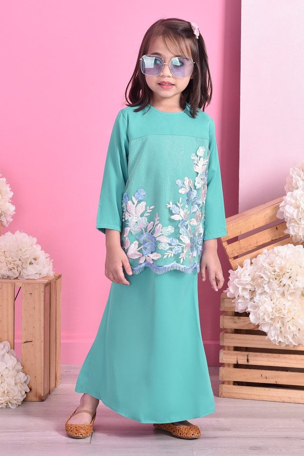 Baju Kurung Lace Leonore Kids - Fiji Green