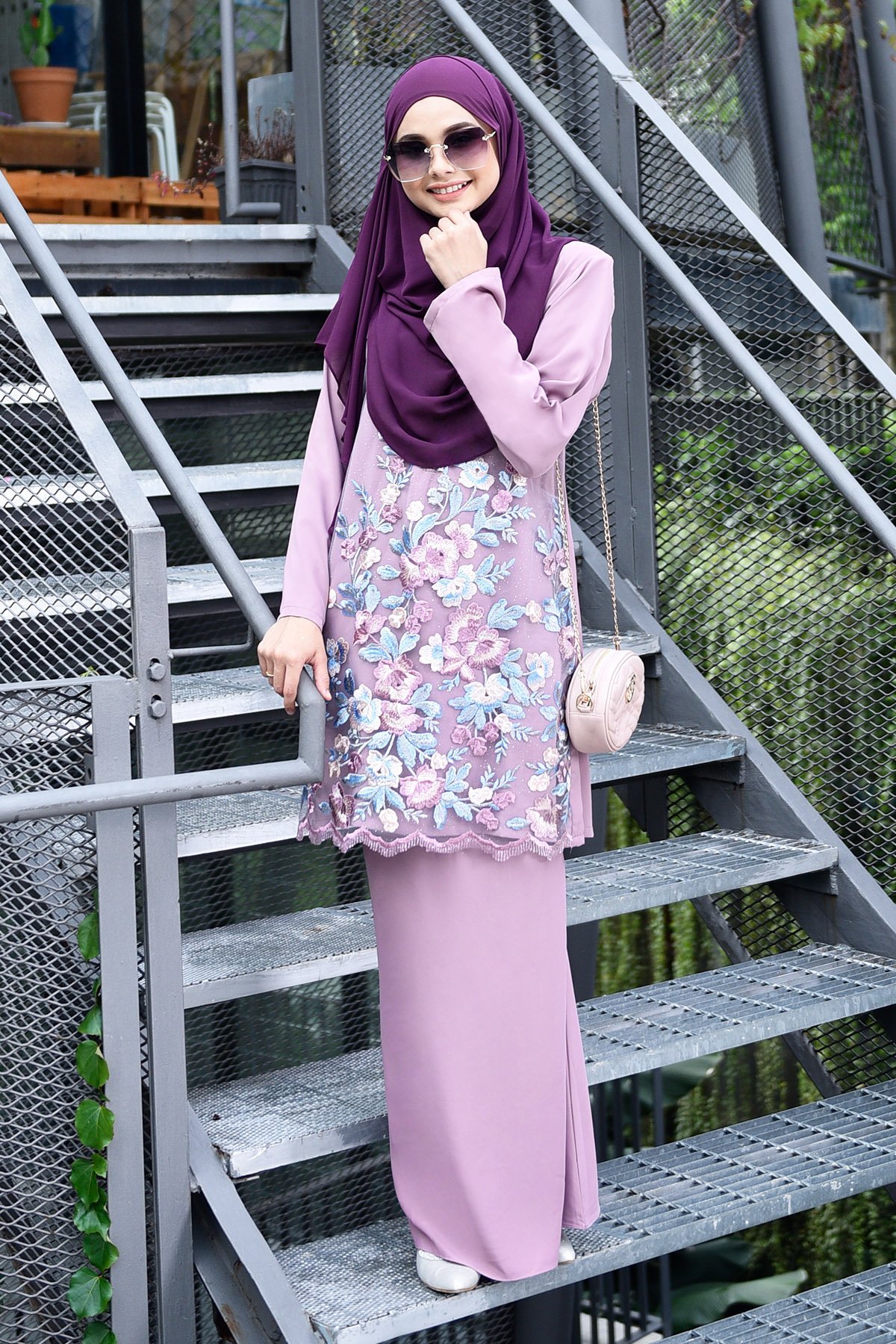 Baju Kurung Lace Leonore - Lavender