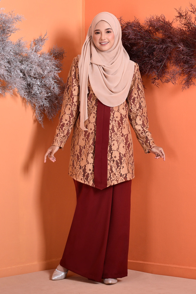 Baju Kebarung Lace Marissa - Rouge Maroon