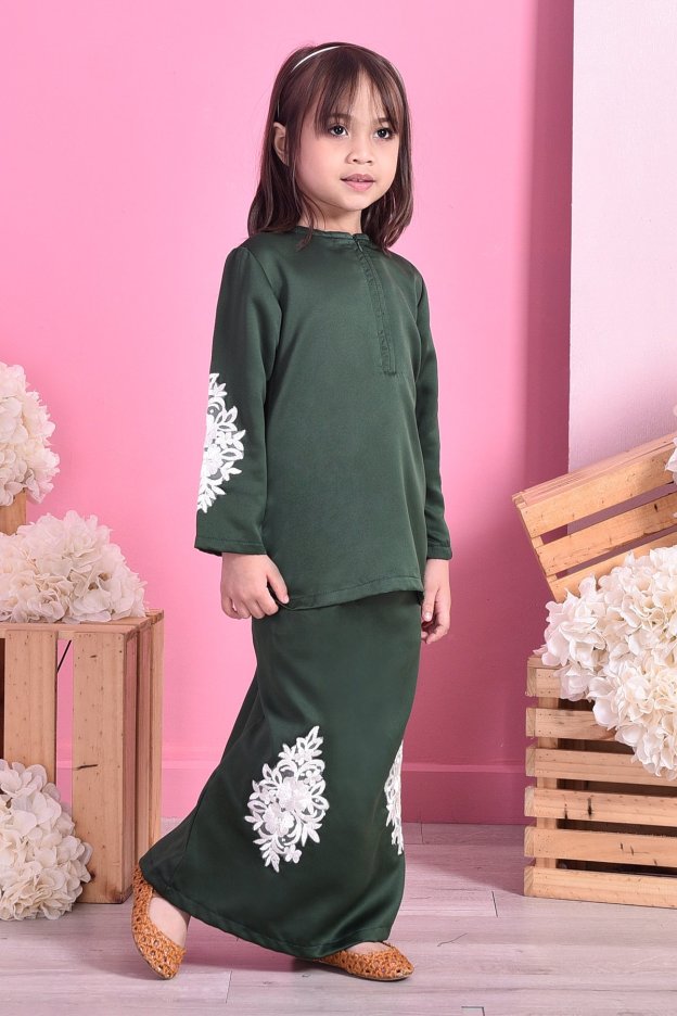 Baju Kurung Lace Mathilde Kids - Forest Green