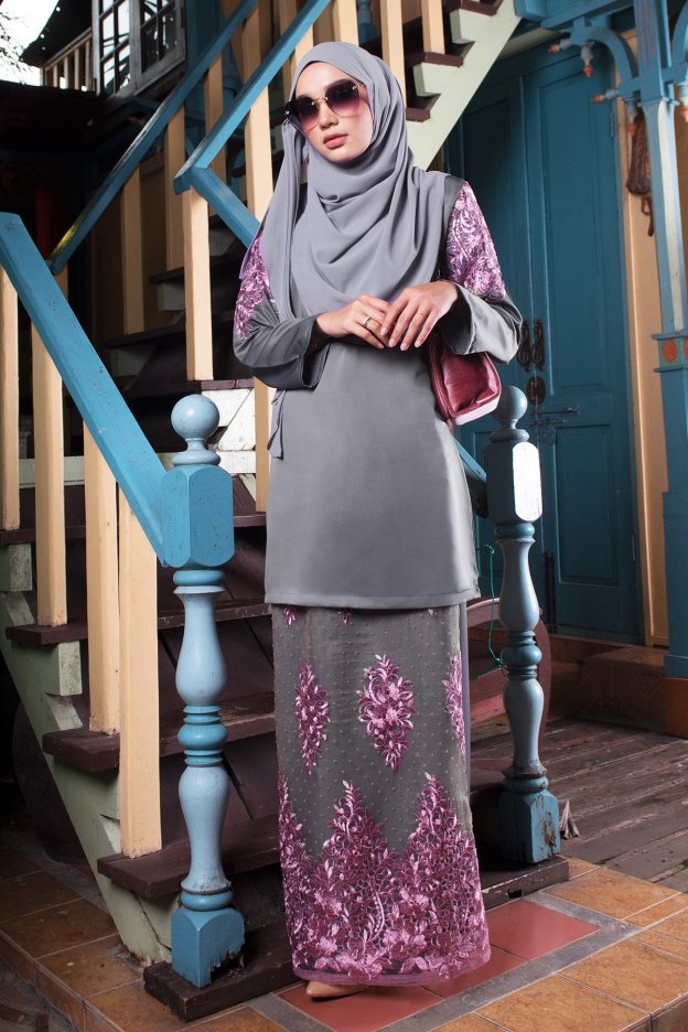 Baju Kurung Lace Mathilde - Amour Grey