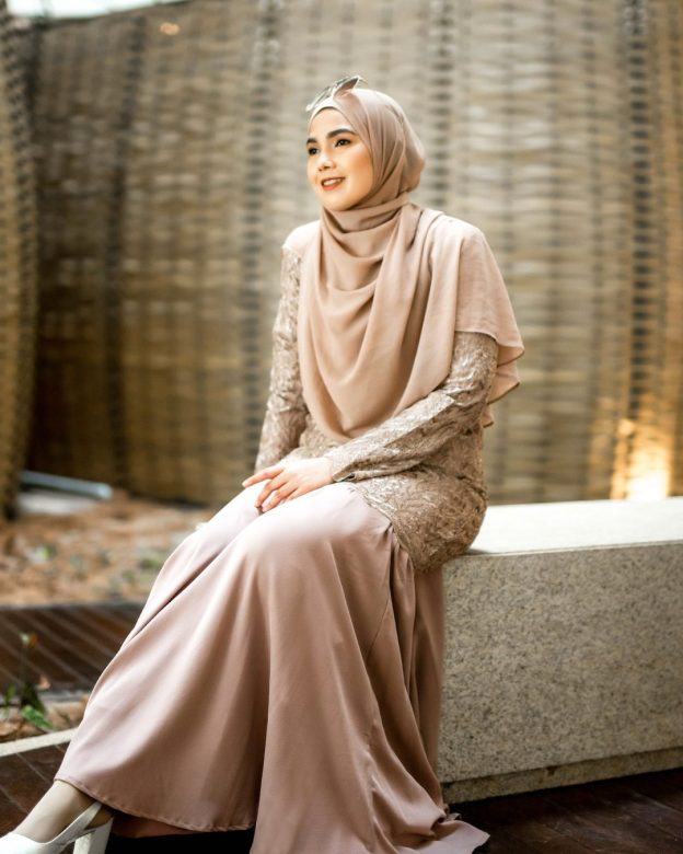 Baju Kurung Lace Rufaidah - Warm Nude