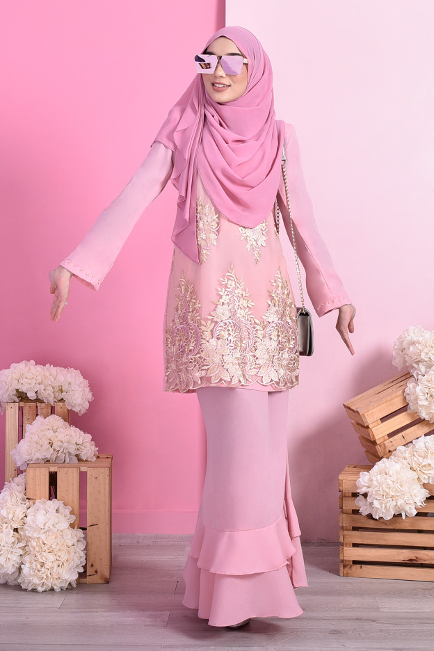 Baju Kurung Lace Dominique - Blush Pink
