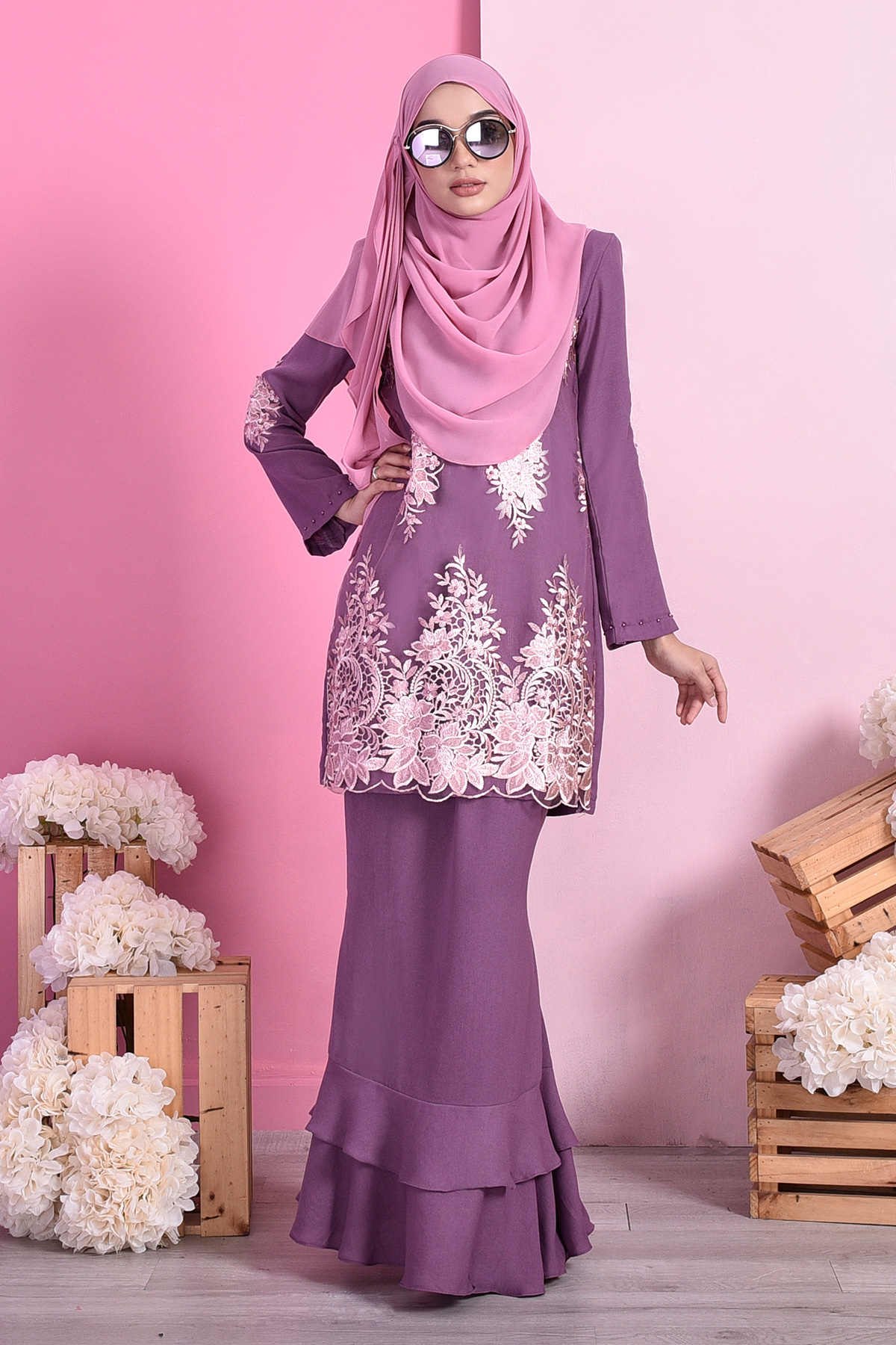 Baju Kurung Lace Dominique - Lavender Purple