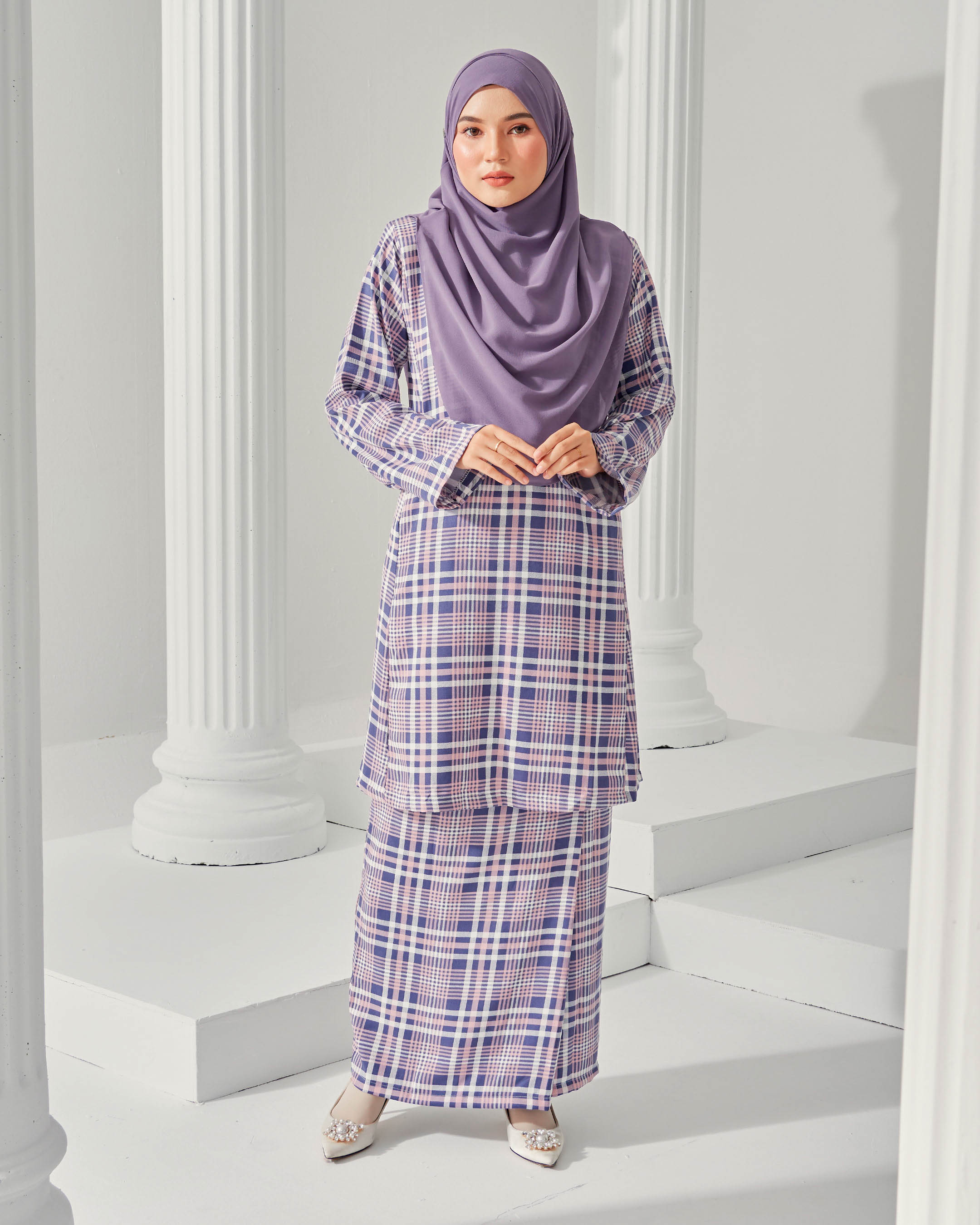 Baju Kurung Pahang Lysandra Laluna X MCC - Dark Purple