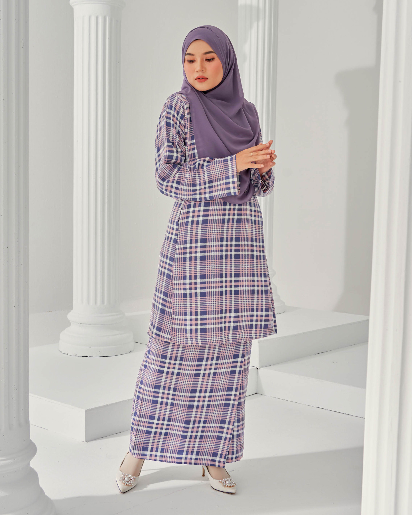 Baju Kurung Pahang Lysandra Laluna X MCC - Dark Purple