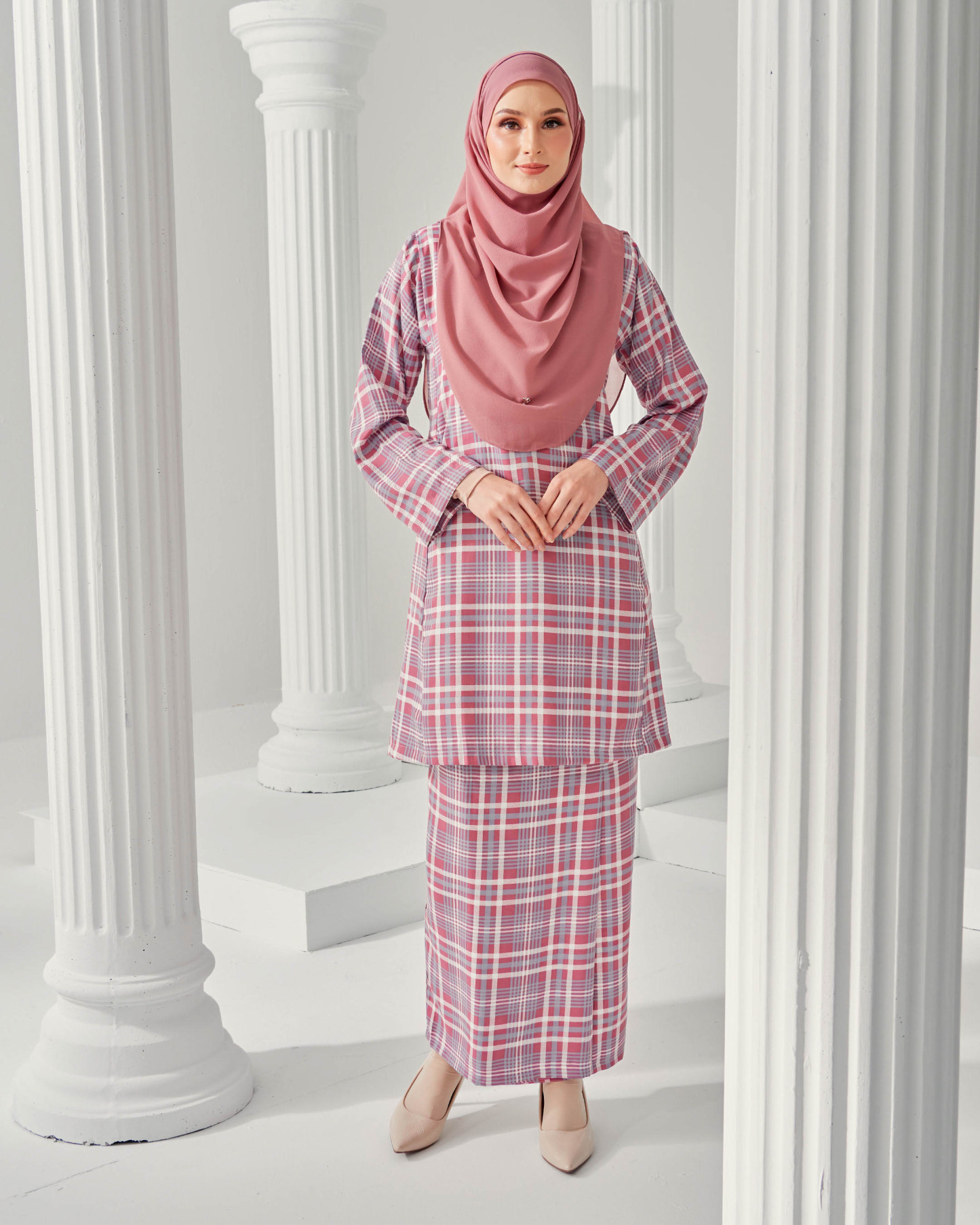 Baju Kurung Pahang Lysandra Laluna X MCC - Mulberry