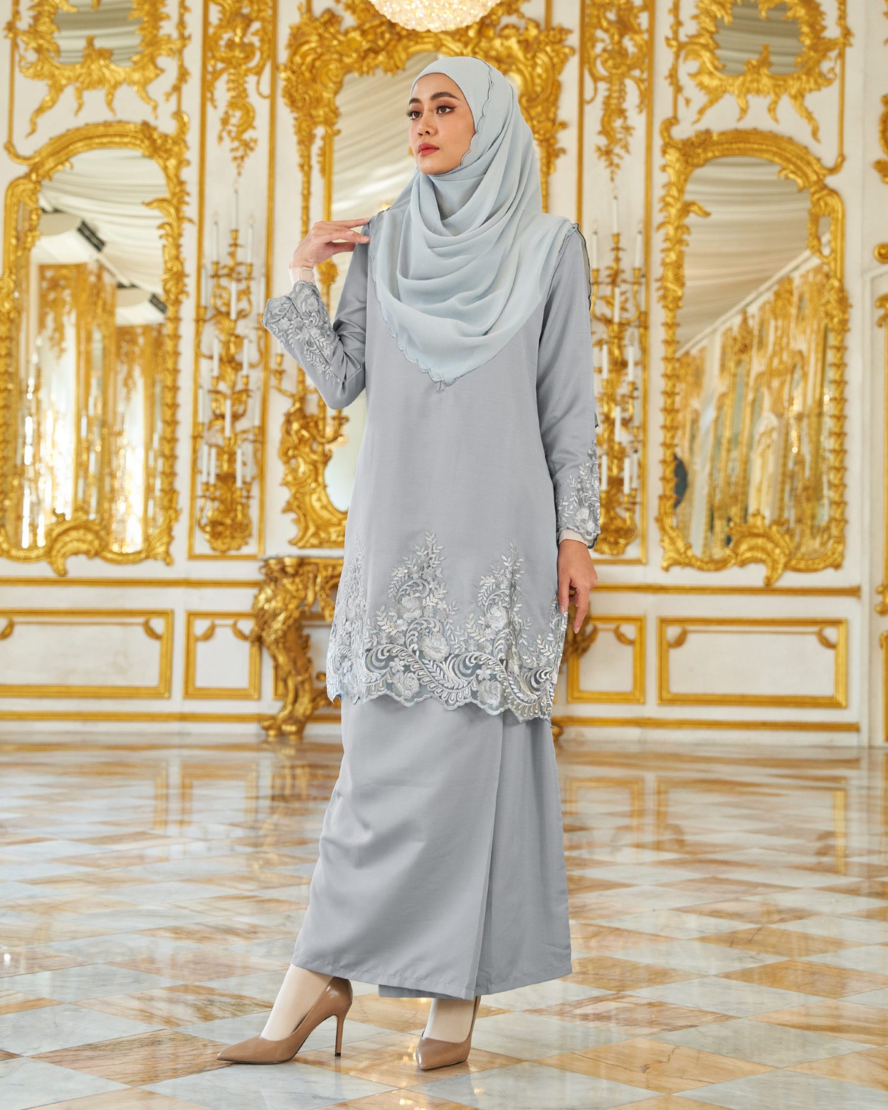 Baju Kurung Royal Lace Ayra - Pigeon Gray