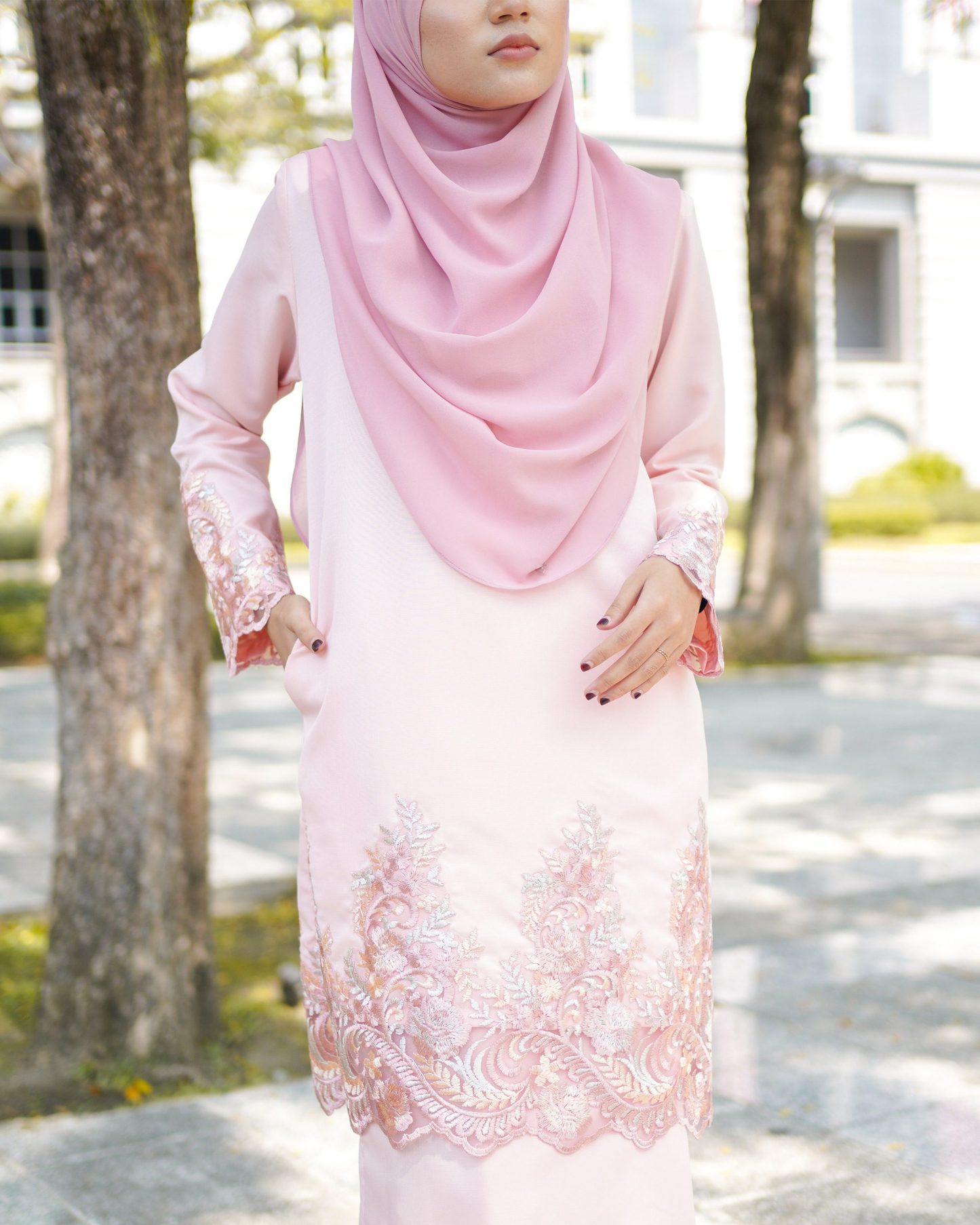 Baju Kurung Royal Lace Ayra - Baby Pink