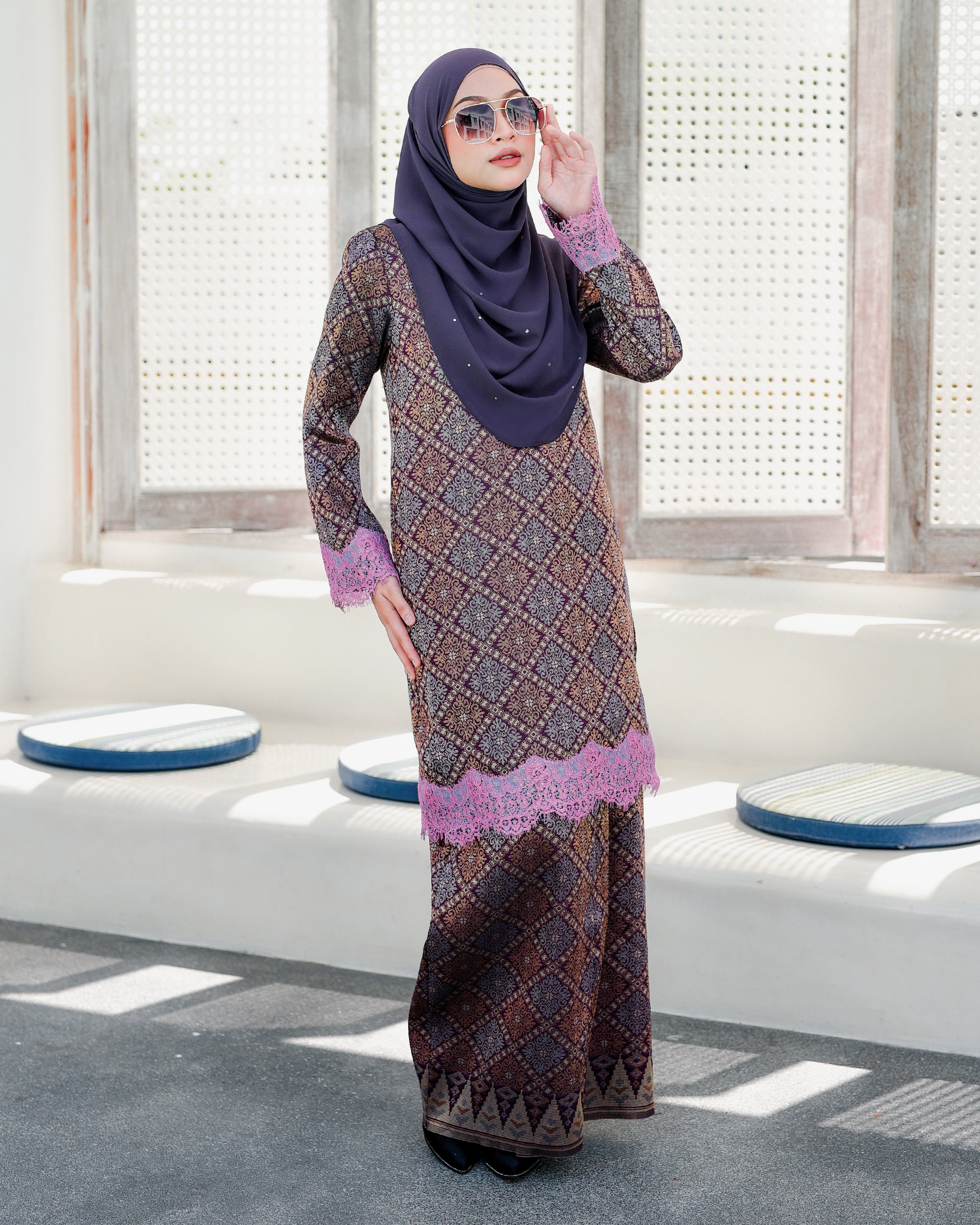 Baju Kurung Songket Lace Azleen - Iris Purple