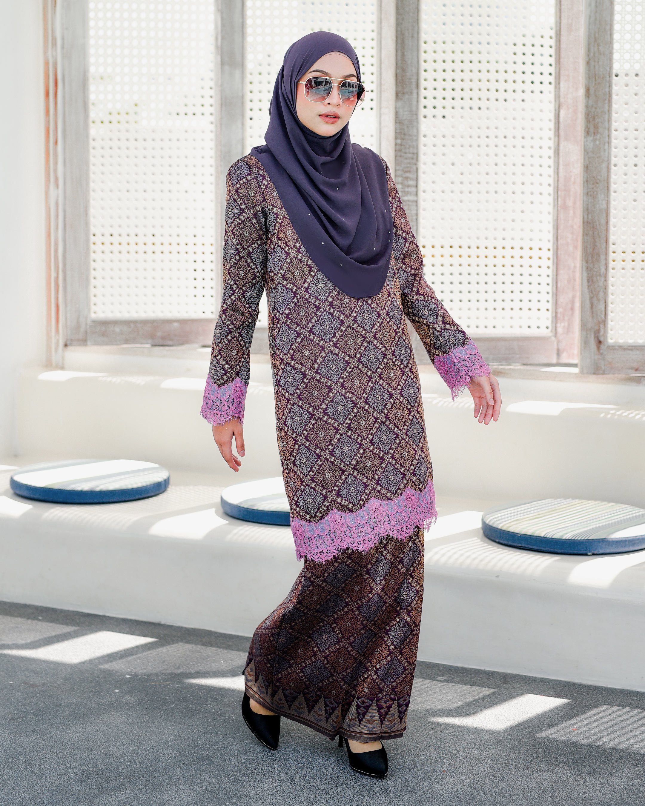 Baju Kurung Songket Lace Azleen - Iris Purple