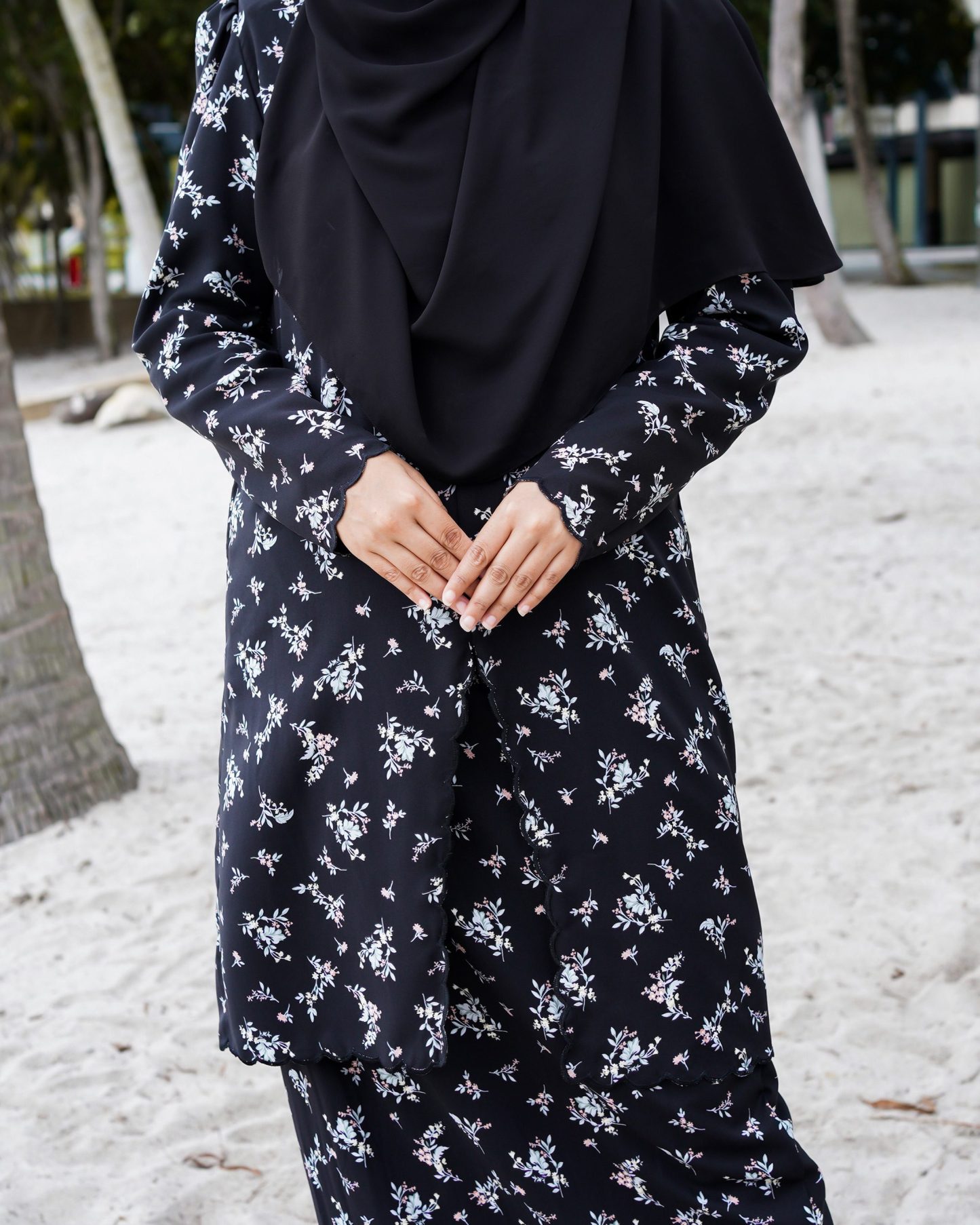 Baju Kurung Sulam Lutfia Laluna X MCC - Matte Black