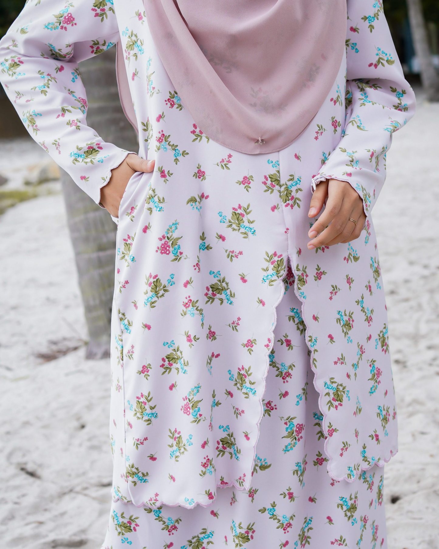 Baju Kurung Sulam Lutfia Laluna X MCC - Egg Shell